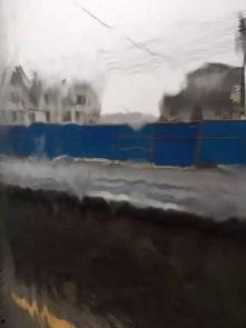 子雨图片,捕捉光影中的青春印记