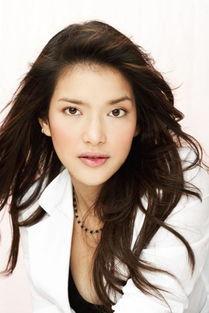 找明星资料,揭秘明星们的辉煌历程与幕后故事